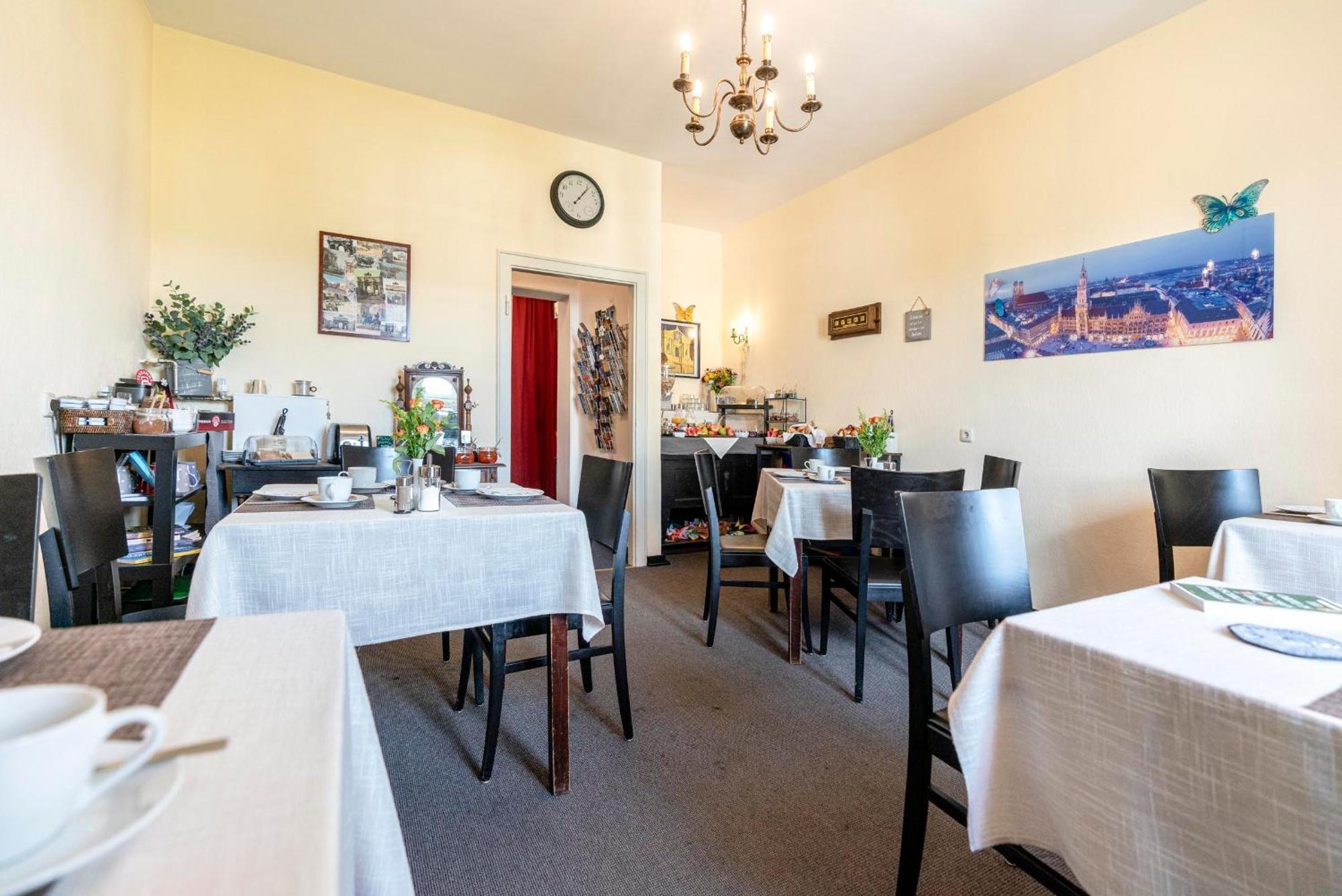 Guest house Hotel-pension Am Siegestor Munich