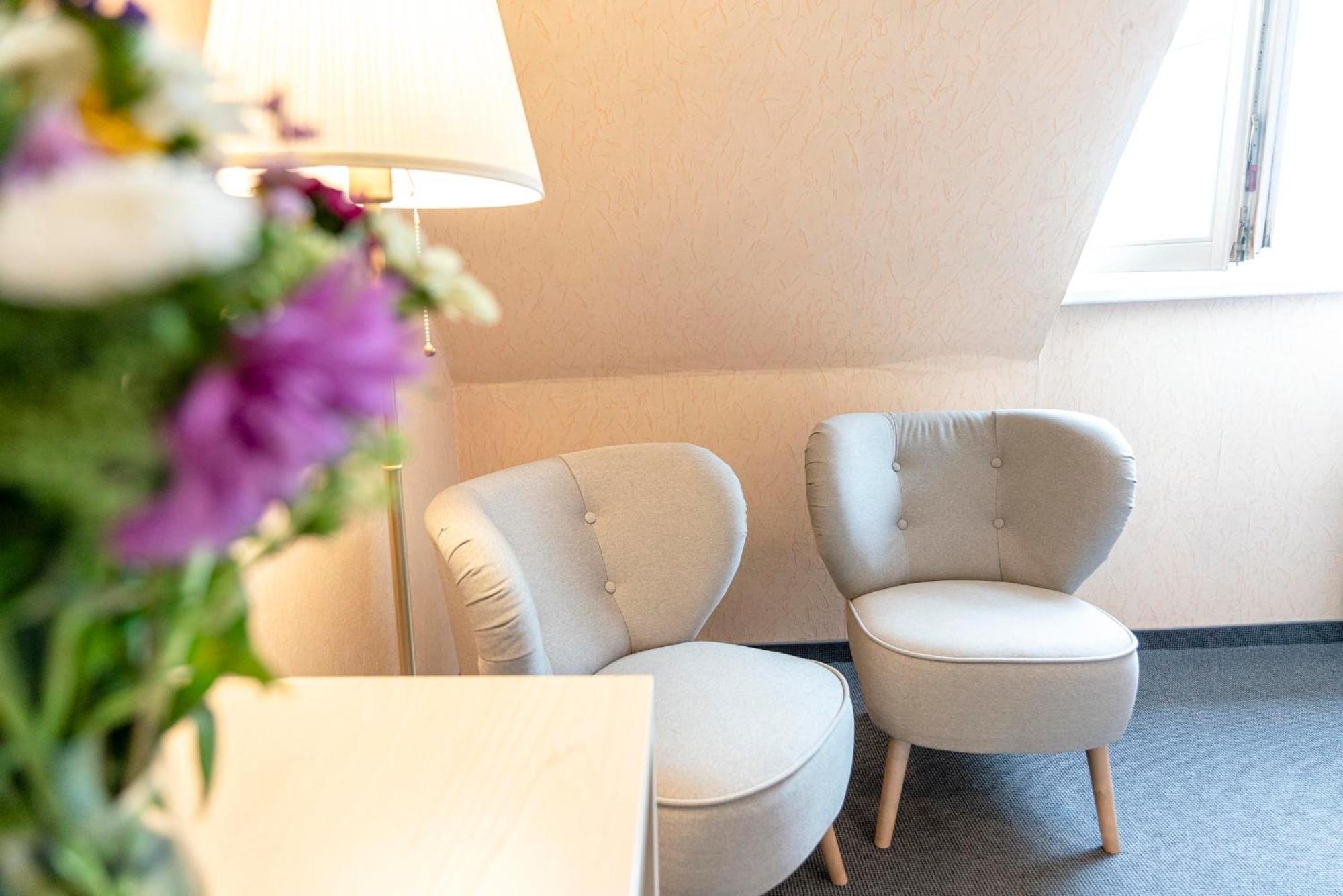 Hotel-pension Am Siegestor Guest house